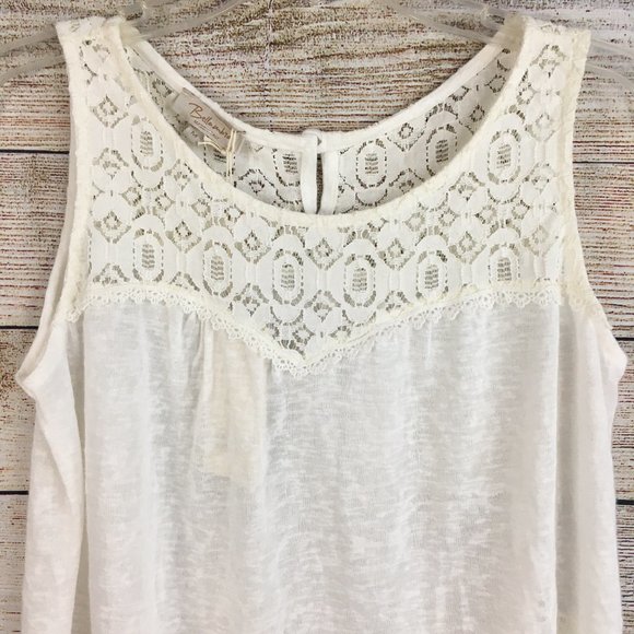 Bellambra Sleeveless Lace Top - Picture 2 of 11